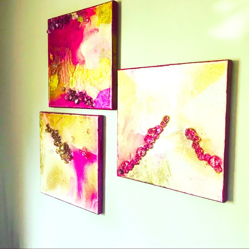 Set of 3 resin crystal pink wall art